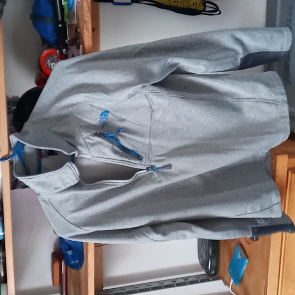 North Face quarter zip fleece pullover